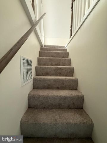 808 WINSTON AVE, Baltimore, MD 21212