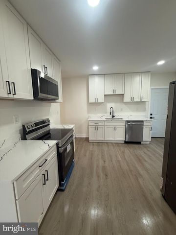 808 WINSTON AVE, Baltimore, MD 21212