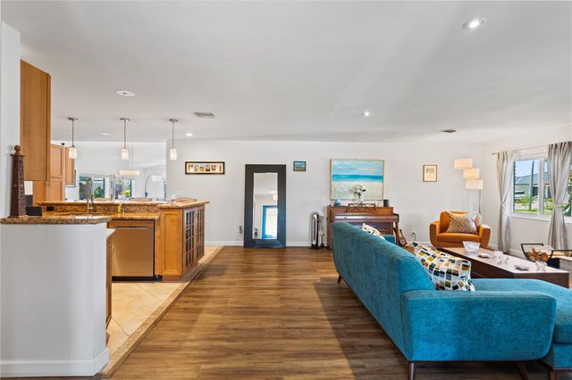 2935 NW 11th Terrace, Wilton Manors, FL 33311