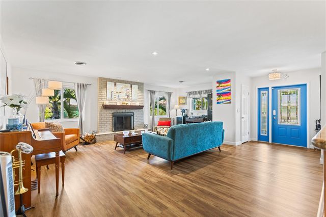 2935 NW 11th Terrace, Wilton Manors, FL 33311