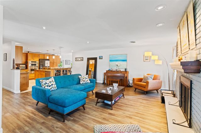 2935 NW 11th Terrace, Wilton Manors, FL 33311