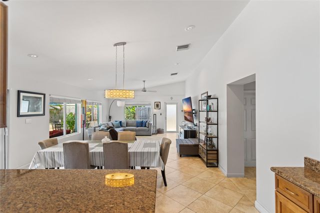 2935 NW 11th Terrace, Wilton Manors, FL 33311