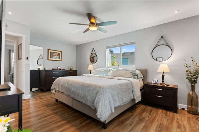 2935 NW 11th Terrace, Wilton Manors, FL 33311