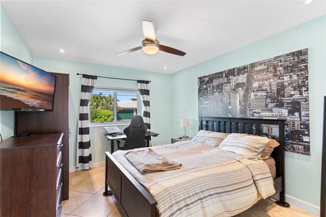 2935 NW 11th Terrace, Wilton Manors, FL 33311