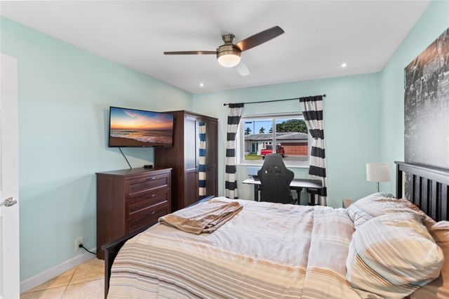 2935 NW 11th Terrace, Wilton Manors, FL 33311