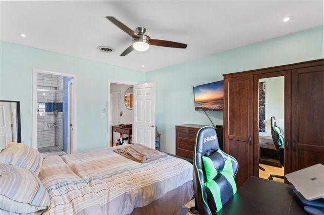 2935 NW 11th Terrace, Wilton Manors, FL 33311