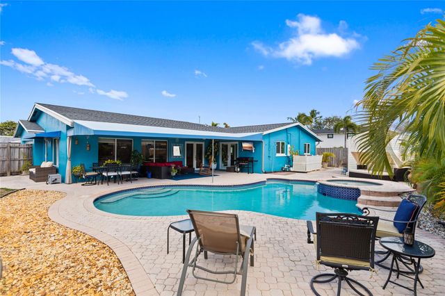 2935 NW 11th Terrace, Wilton Manors, FL 33311