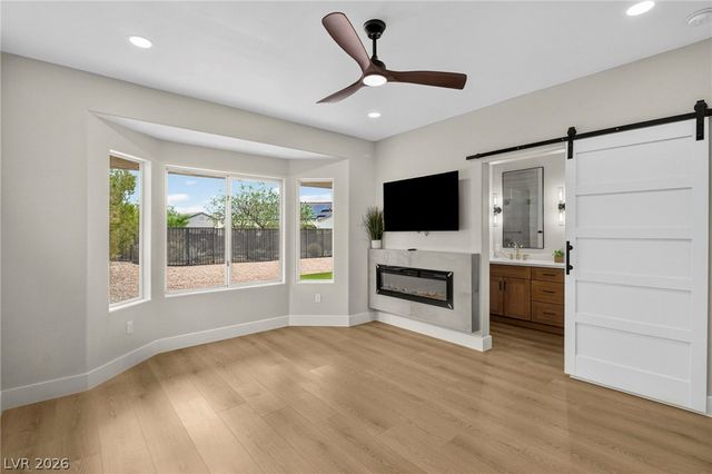 1651 Danbury Crossing Drive, Henderson, NV 89052