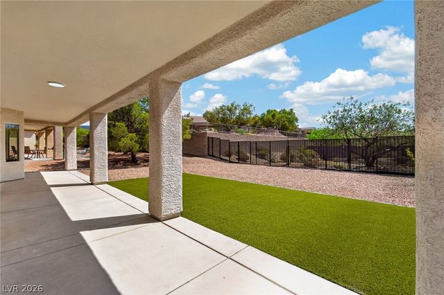 1651 Danbury Crossing Drive, Henderson, NV 89052