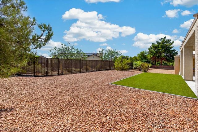 1651 Danbury Crossing Drive, Henderson, NV 89052