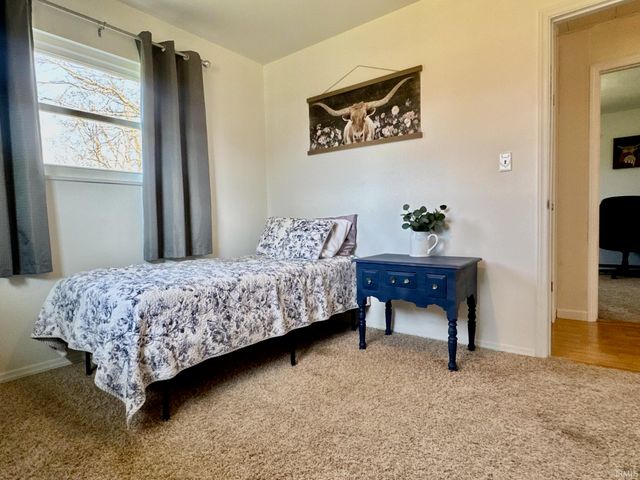 108 N Oak Street, Orleans, IN 47452