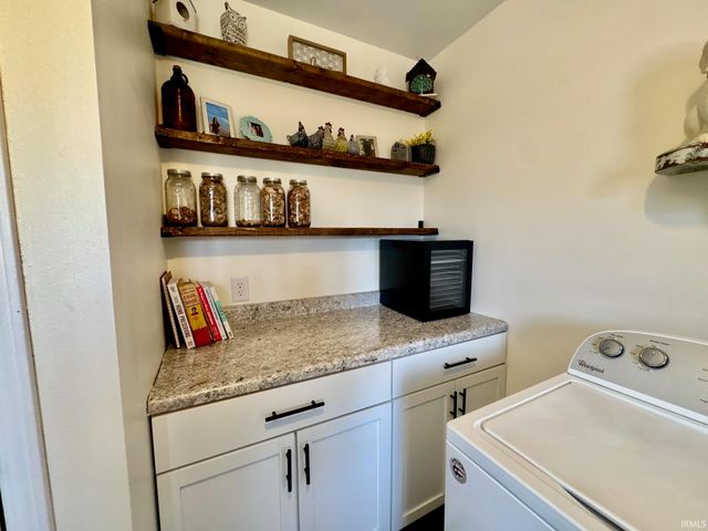 108 N Oak Street, Orleans, IN 47452