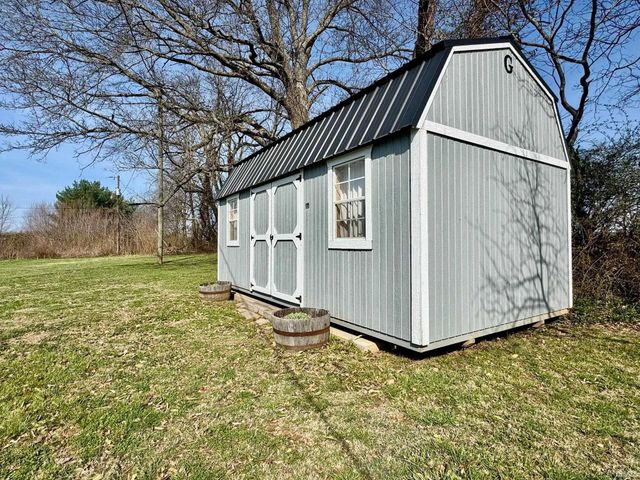 108 N Oak Street, Orleans, IN 47452