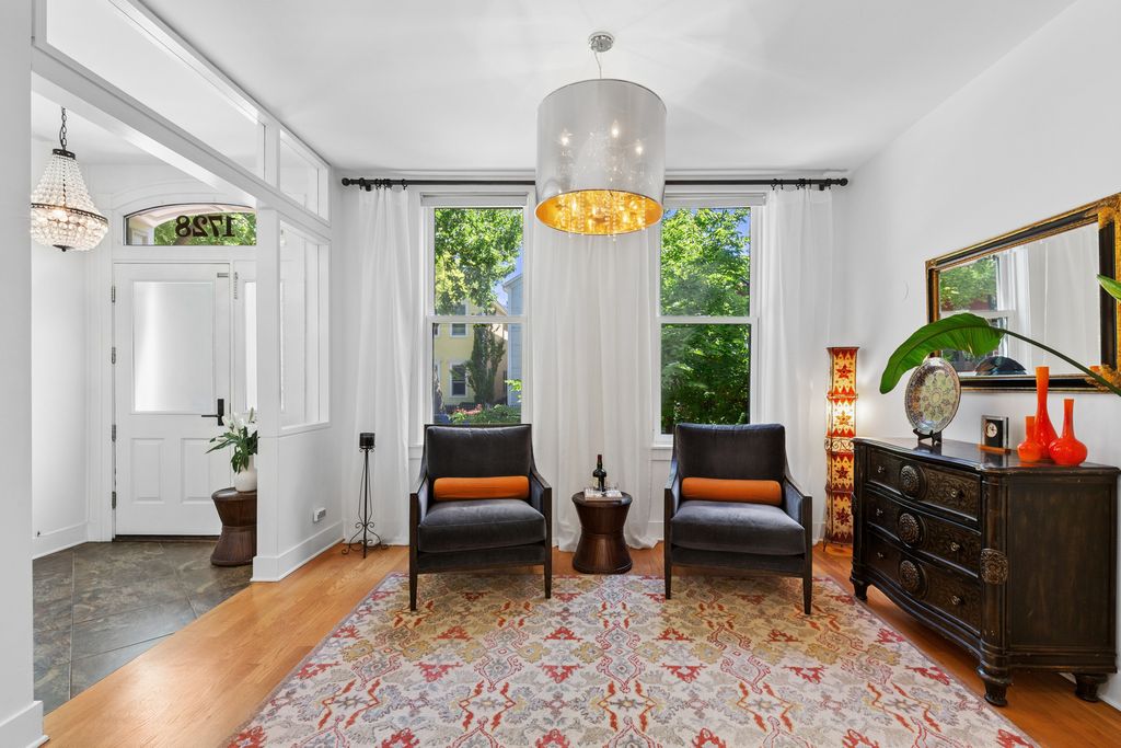 1728 N Hudson Avenue, Chicago, IL 60614 — photo 4