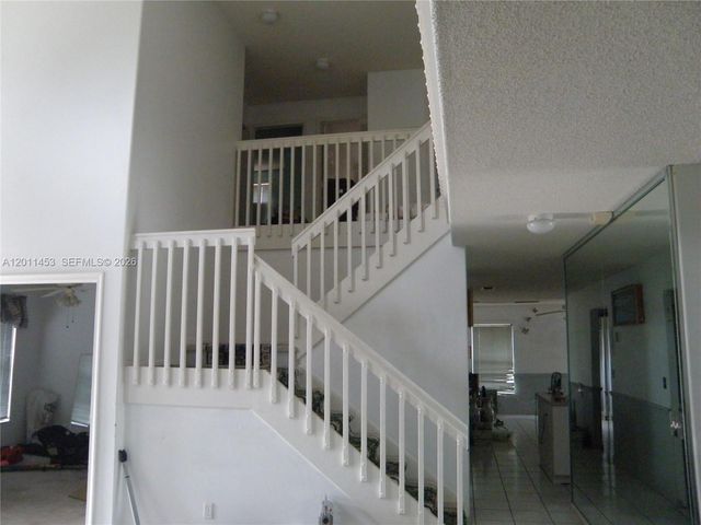 722 NW 177th Ave, Pembroke Pines, FL 33029