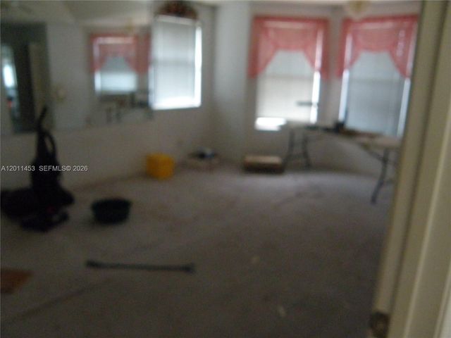722 NW 177th Ave, Pembroke Pines, FL 33029