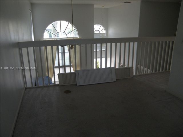 722 NW 177th Ave, Pembroke Pines, FL 33029