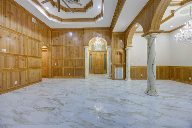 4326 Pecan Valley Dr, Corpus Christi, TX 78413