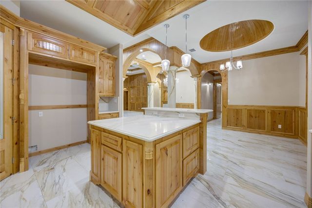 4326 Pecan Valley Dr, Corpus Christi, TX 78413