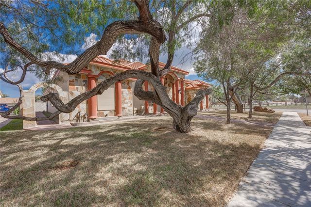 4326 Pecan Valley Dr, Corpus Christi, TX 78413