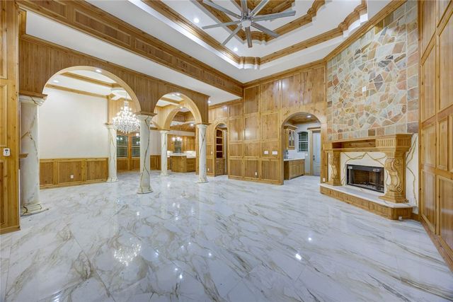 4326 Pecan Valley Dr, Corpus Christi, TX 78413