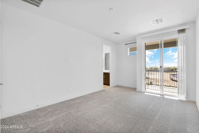 11300 N CASA DEGA Drive 1068, Surprise, AZ 85388