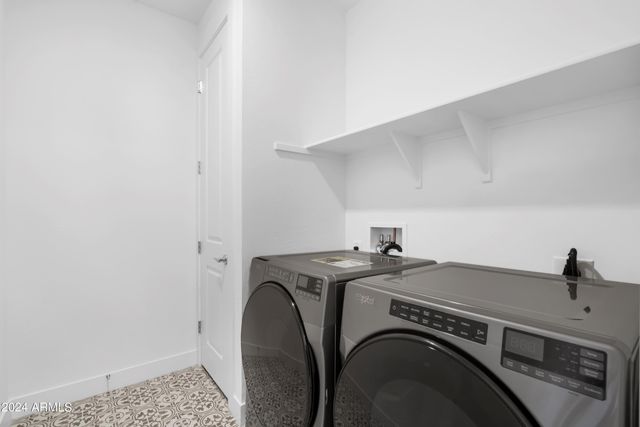 11300 N CASA DEGA Drive 1068, Surprise, AZ 85388