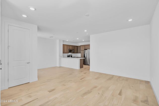 11300 N CASA DEGA Drive 1068, Surprise, AZ 85388