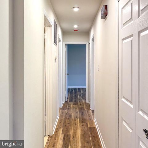 9212 LANDGREEN ST, Manassas, VA 20110