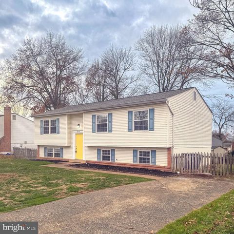9212 LANDGREEN ST, Manassas, VA 20110