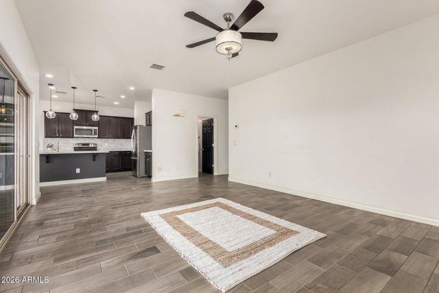 2756 E Hickory Street, Gilbert, AZ 85298