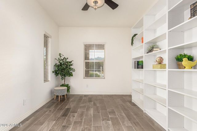 2756 E Hickory Street, Gilbert, AZ 85298
