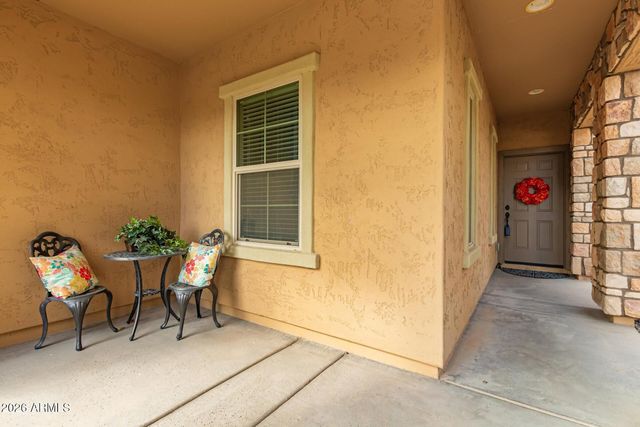 2756 E Hickory Street, Gilbert, AZ 85298