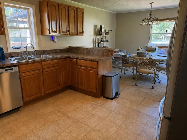 1112 E Rice Lane, Richmond, KY 40475