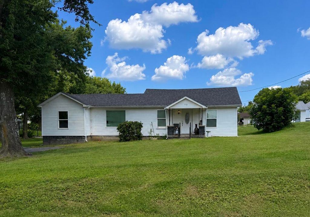 1112 E Rice Lane, Richmond, KY 40475