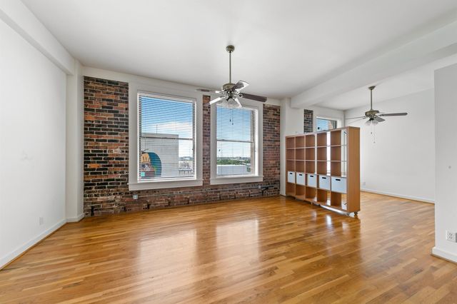 915 Franklin Street 6F, Houston, TX 77002