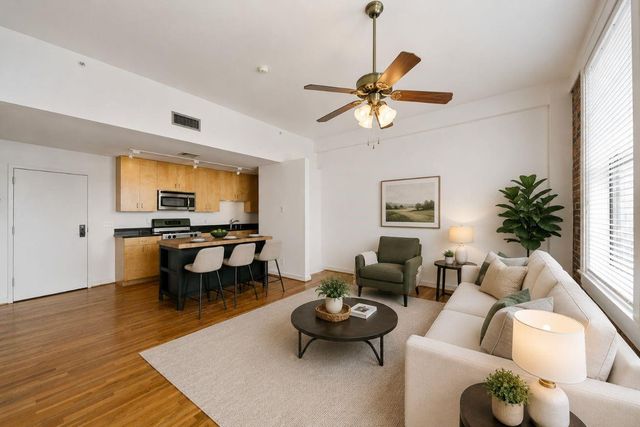 915 Franklin Street 6F, Houston, TX 77002