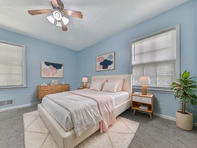 2005 Knightsbridge Road NW, Kennesaw, GA 30144