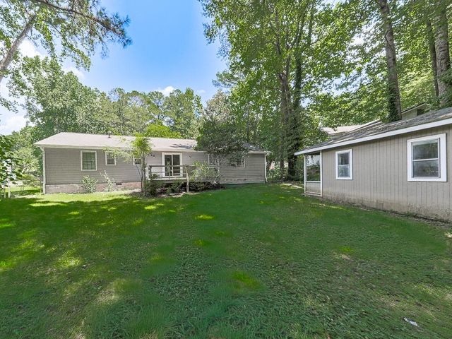 2005 Knightsbridge Road NW, Kennesaw, GA 30144