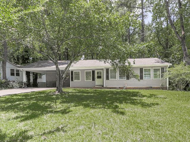 2005 Knightsbridge Road NW, Kennesaw, GA 30144