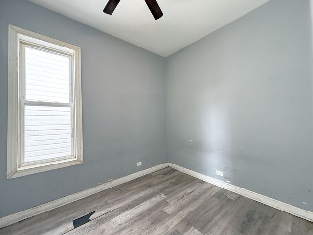 6835 S Champlain Avenue, Chicago, IL 60637