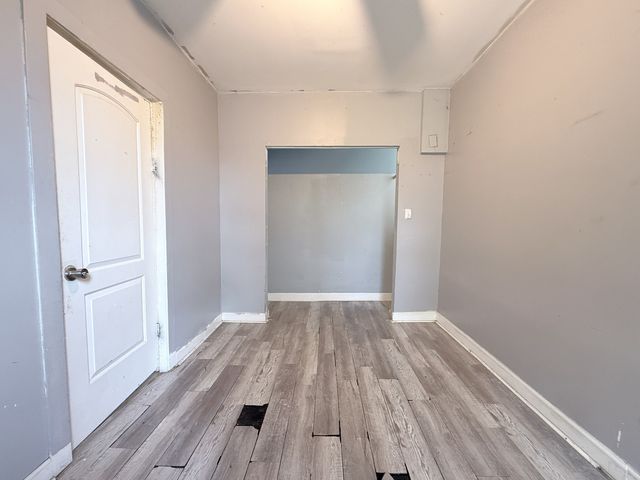 6835 S Champlain Avenue, Chicago, IL 60637