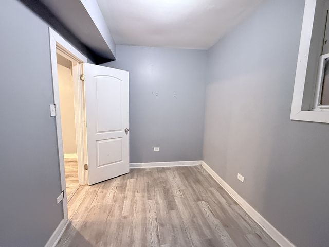 6835 S Champlain Avenue, Chicago, IL 60637
