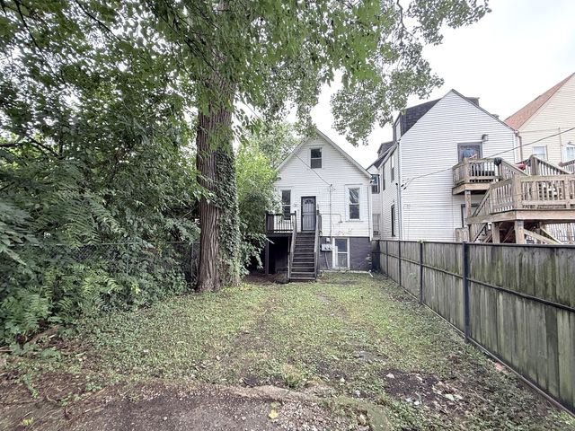6835 S Champlain Avenue, Chicago, IL 60637