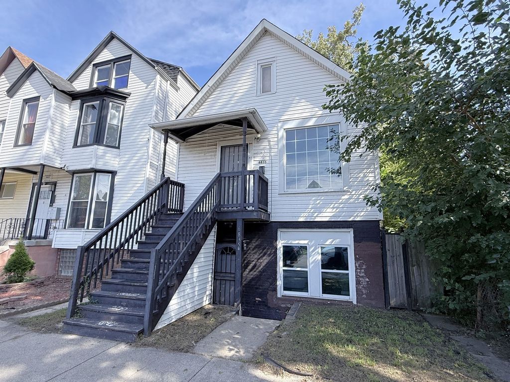 6835 S Champlain Avenue, Chicago, IL 60637