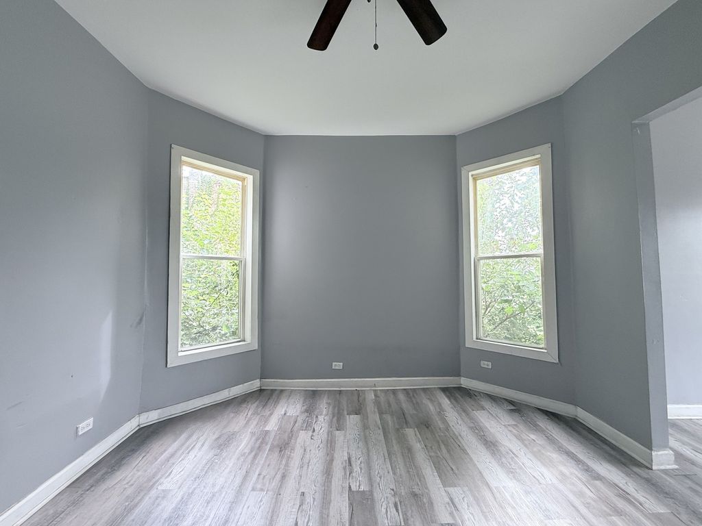 6835 S Champlain Avenue, Chicago, IL 60637 — photo 5