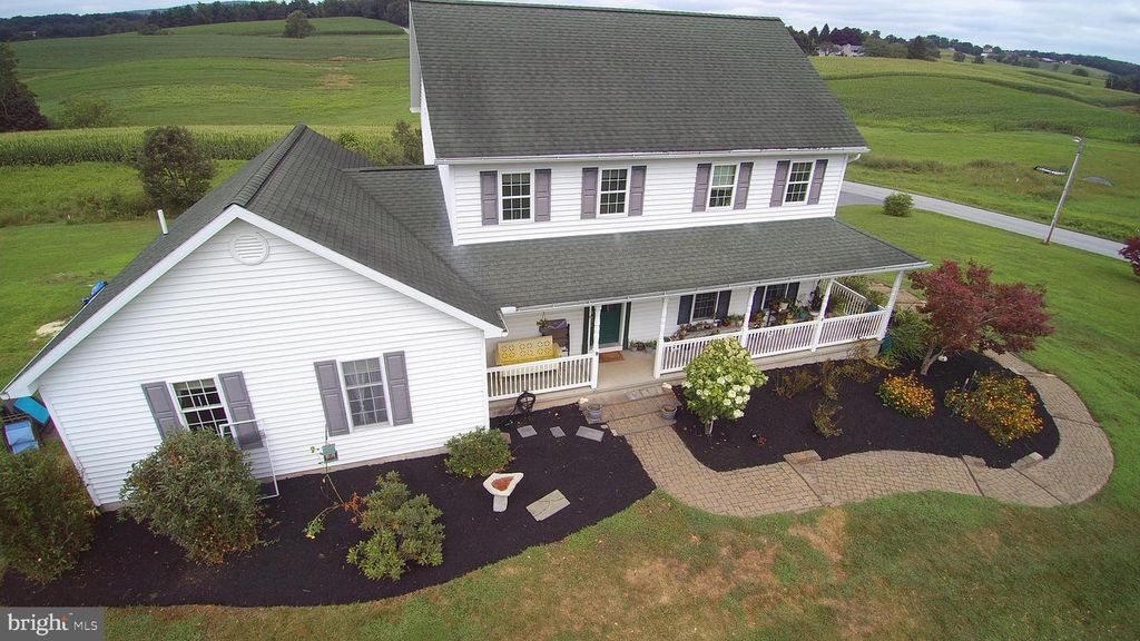 1 WINDY HILL RD, Duncannon, PA 17020