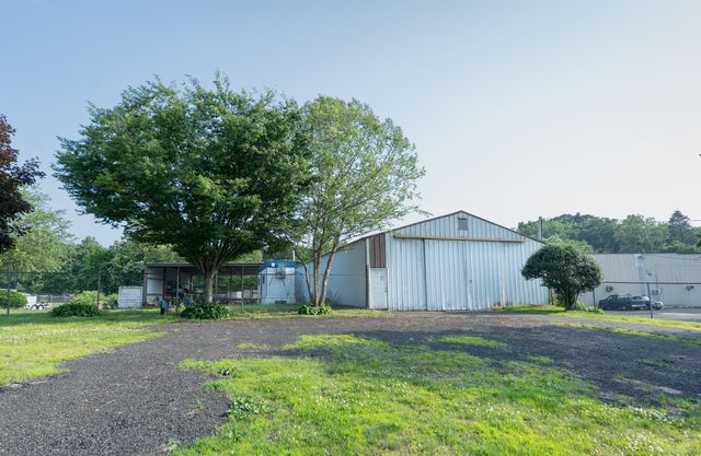 130 Day Street, Seymour, CT 06482