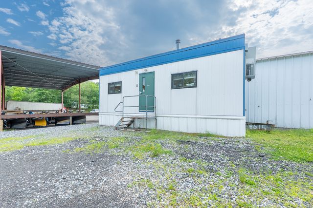 130 Day Street, Seymour, CT 06482