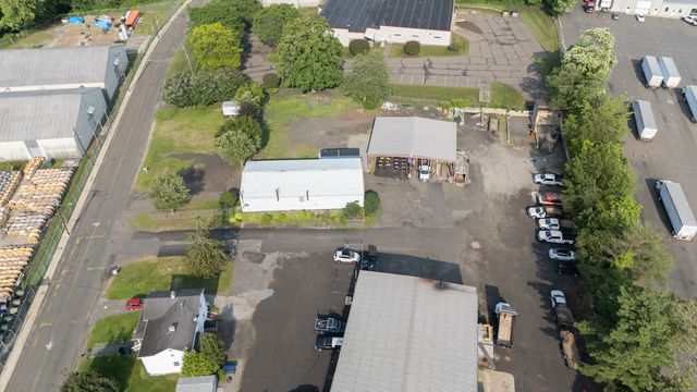 130 Day Street, Seymour, CT 06482